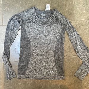 Nike Dri-fit long sleeve, size small, grey!!